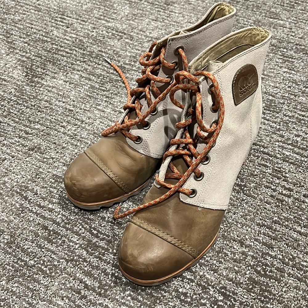 Sorel boots size 11